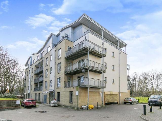 2 bedroom penthouse for sale