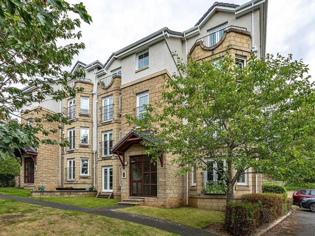 2 bedroom penthouse for sale