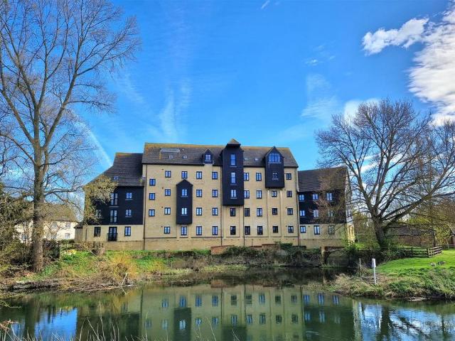2 bedroom penthouse for sale
