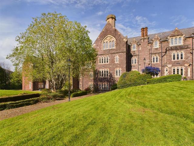 2 bedroom penthouse for sale