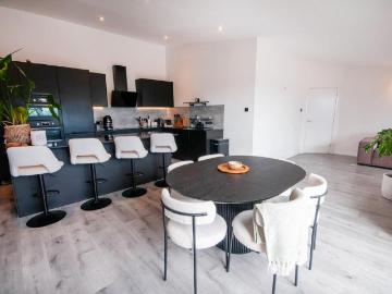 2 bedroom penthouse for sale