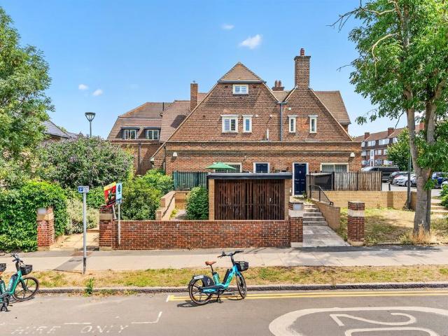 2 bedroom penthouse for sale