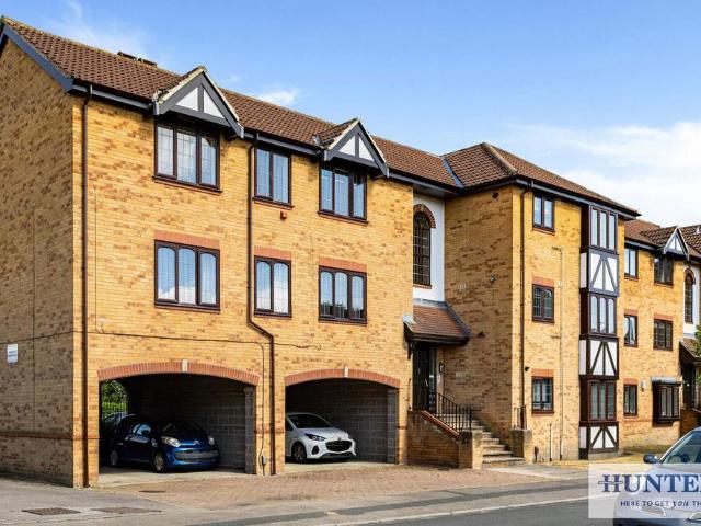 2 bedroom penthouse for sale