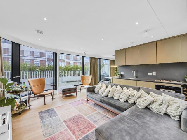 2 bedroom penthouse for sale