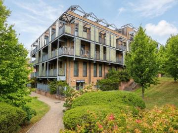 2 bedroom penthouse for sale
