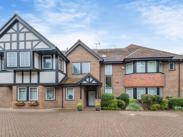 2 bedroom penthouse for sale