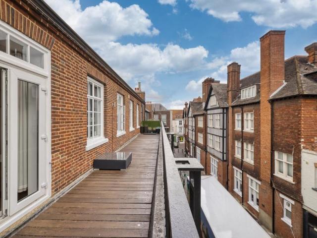 2 bedroom penthouse for sale