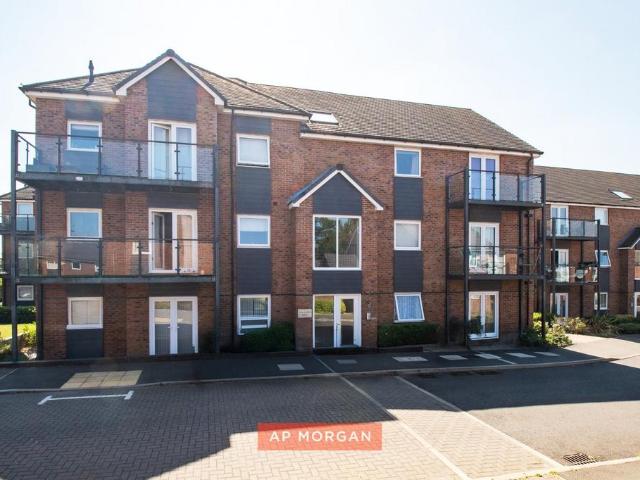 2 bedroom penthouse for sale