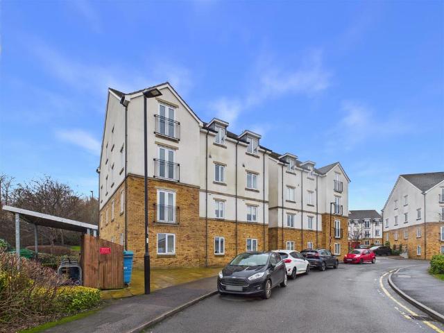 2 bedroom penthouse for sale
