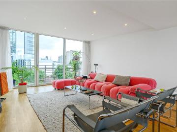 2 bedroom penthouse for sale