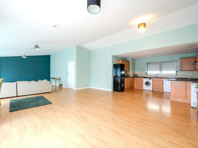 2 bedroom penthouse for sale