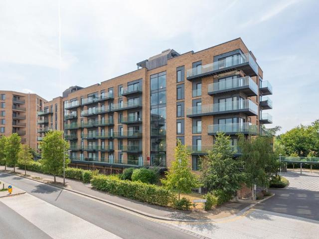 2 bedroom penthouse for sale