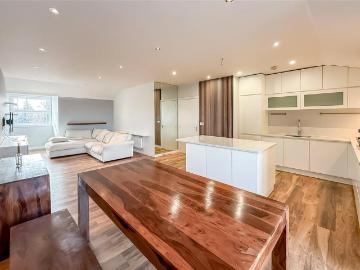 2 bedroom penthouse for sale