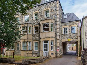 Pontcanna, Cardiff - Equipped kitchen, Parking