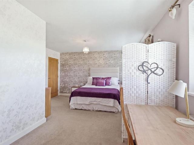 2 bedroom penthouse for sale