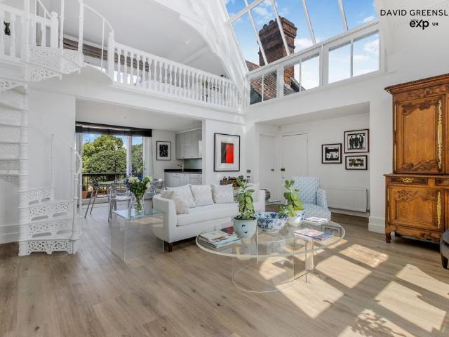 2 bedroom penthouse for sale