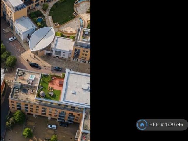 2 bedroom penthouse to rent