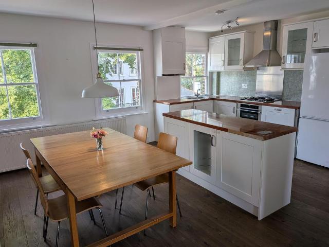 2 bedroom penthouse to rent