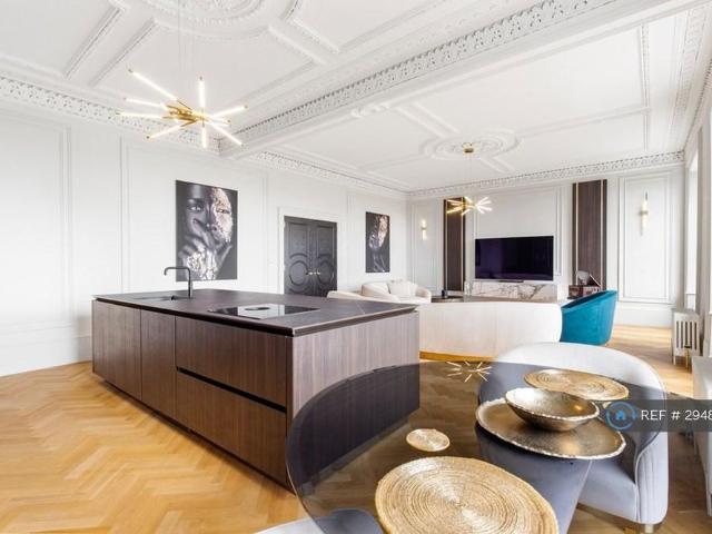 2 bedroom penthouse to rent