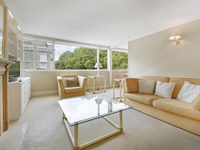 2 bedroom penthouse to rent