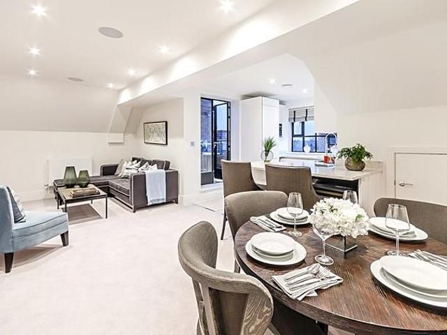 2 bedroom penthouse to rent