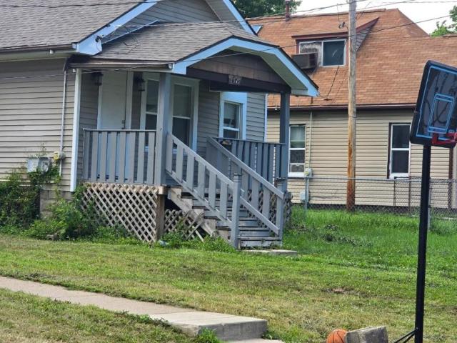 2 bedroom, Peoria IL 61604 105846365