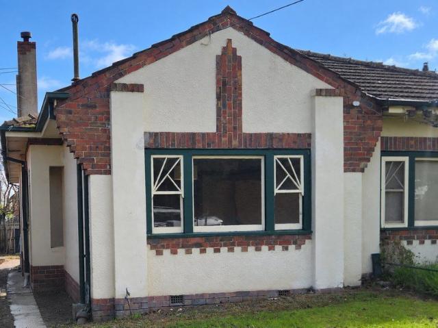 2 Bedroom Period home