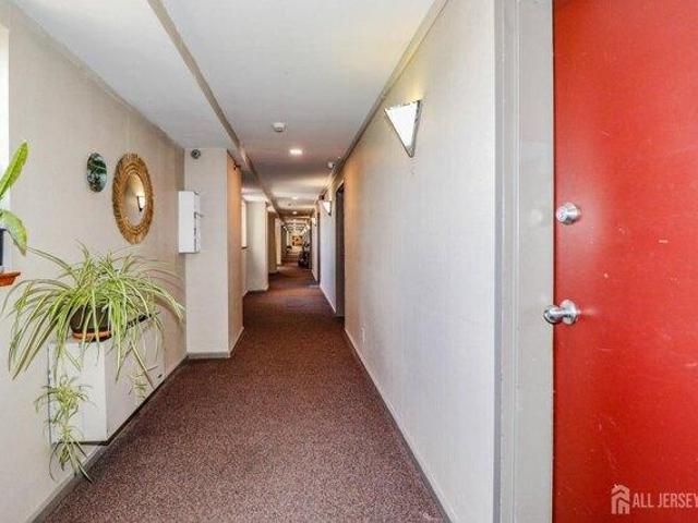 2 bedroom, Perth Amboy NJ 08861 105276741