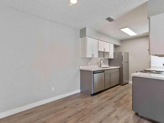2 bedroom, Phoenix AZ 85042 LS103365163
