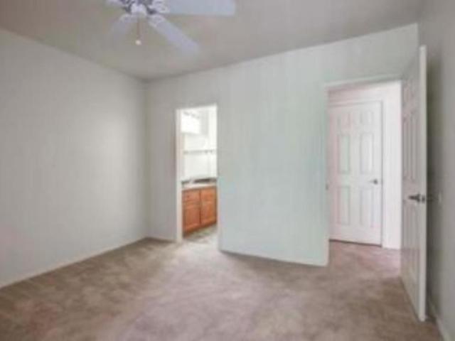 2 bedroom, Phoenix AZ 85018 106161856