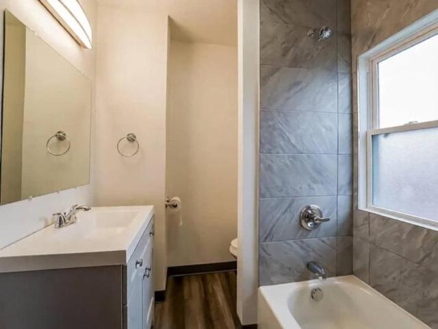 2 bedroom, Pittsburgh PA 15214 LS105702829