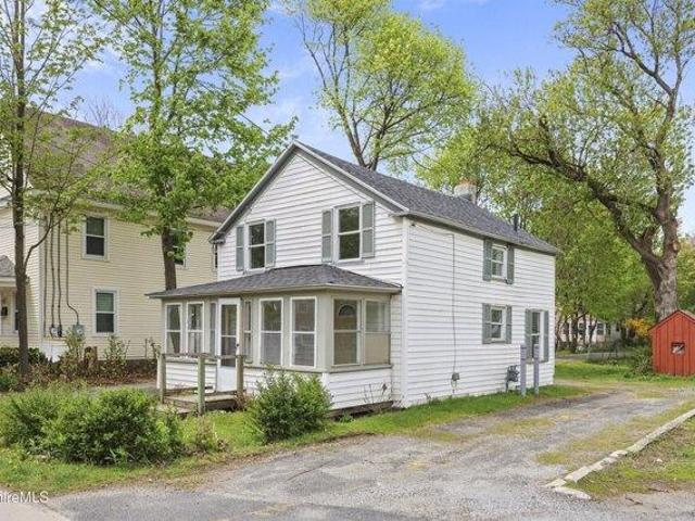 2 bedroom, Pittsfield MA 01201 105349956