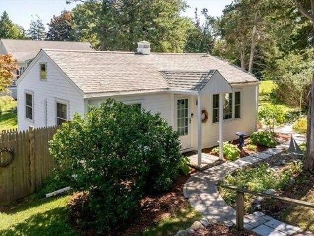 2 bedroom, Plymouth MA 02360 105610509