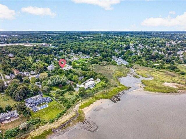 2 bedroom, Plymouth MA 02360 105610581
