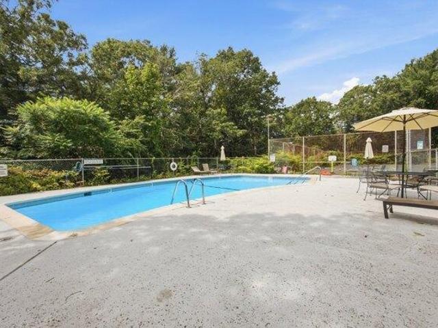 2 bedroom, Plymouth MA 02360 105611086