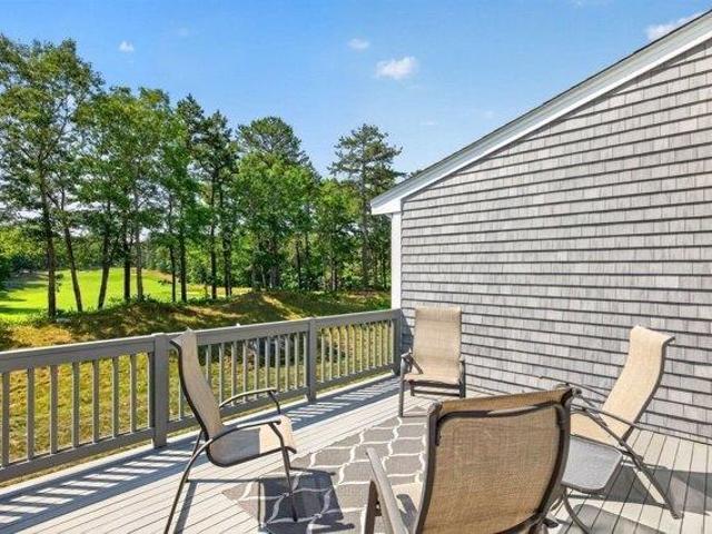 2 bedroom, Plymouth MA 02360 105682136