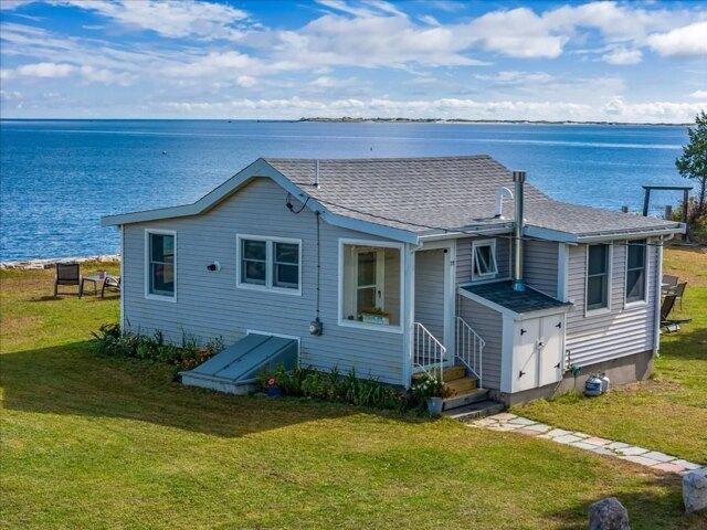 2 bedroom, Plymouth MA 02360 105682730