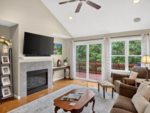 2 bedroom, Plymouth MA 02360 105697154