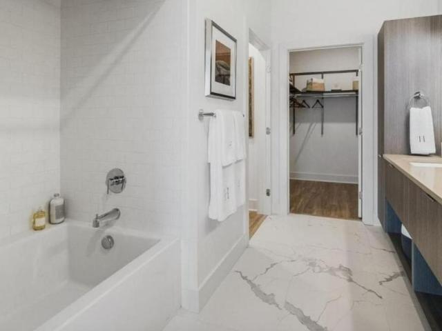 2 bedroom, Plymouth MA 02360 101039788