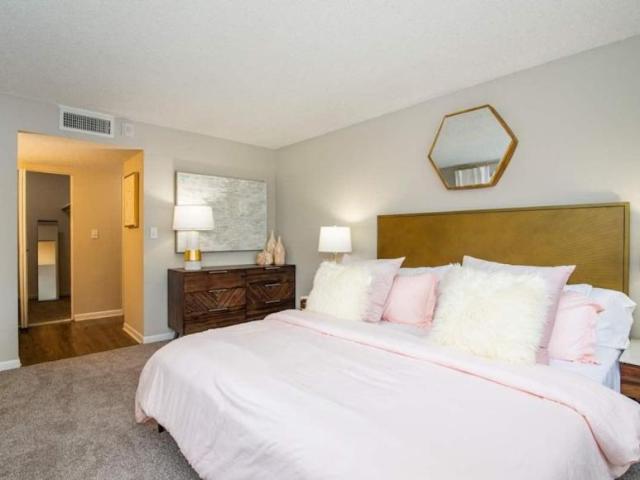 2 bedroom, Plantation FL 33313 105320745