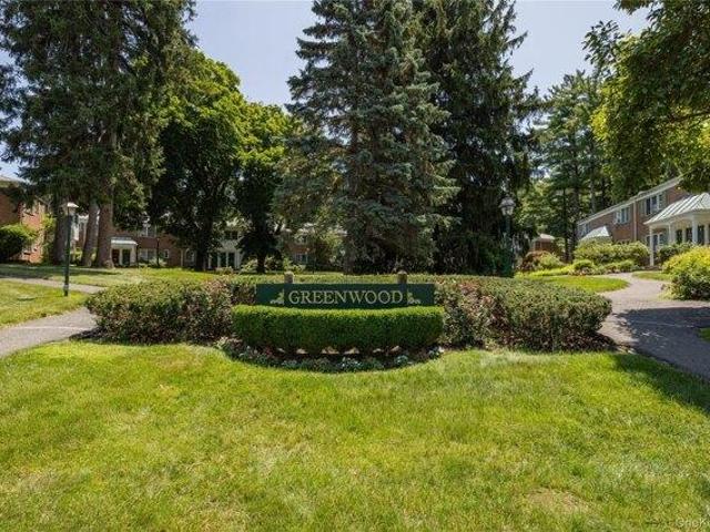 2 bedroom, Pleasantville NY 10570 104921087