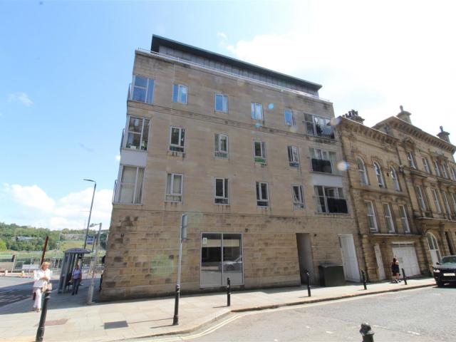 2 Bedroom Property For Rent Crossley House,Town Centre Town Hall Street East, Halifax