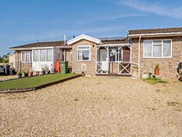 2 Bedroom Property For Rent Ashey Park, Ashey Road, Ryde