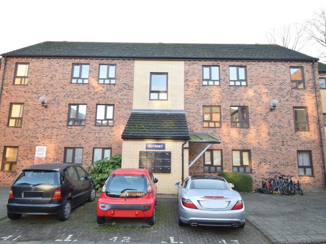 2 Bedroom Property For Rent Hockney Woodlands Village, Wakefield