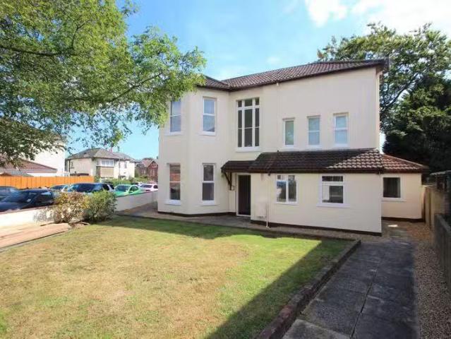 2 bedroom property for rent in Southcote Road, Bournemouth, BH1