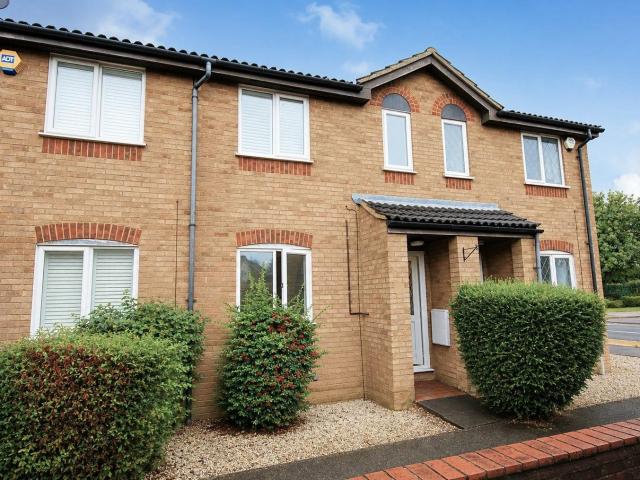 2 Bedroom Property For Rent Temple Close, Bushmead, Luton