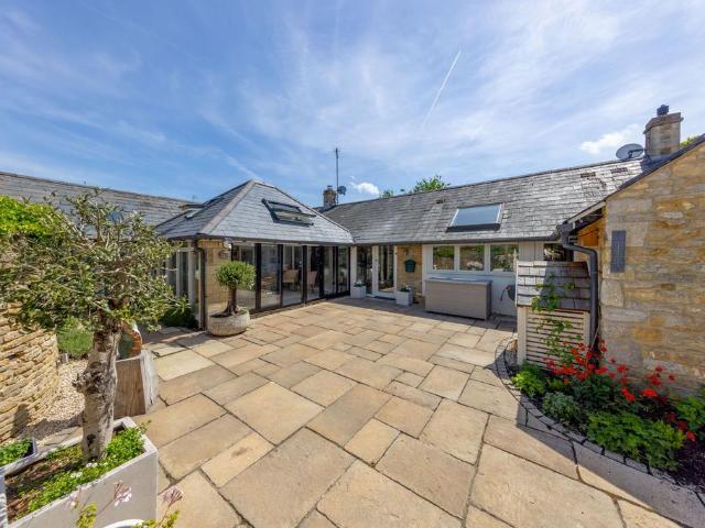 2 bedroom property for sale