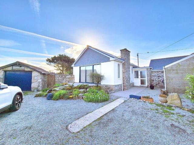 2 bedroom property for sale