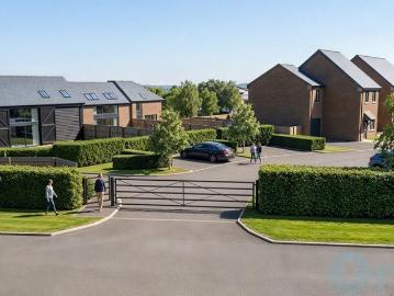2 bedroom property for sale