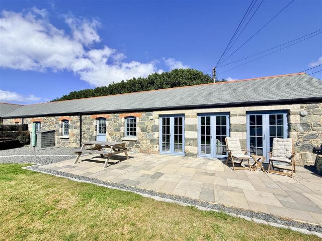 2 bedroom property for sale